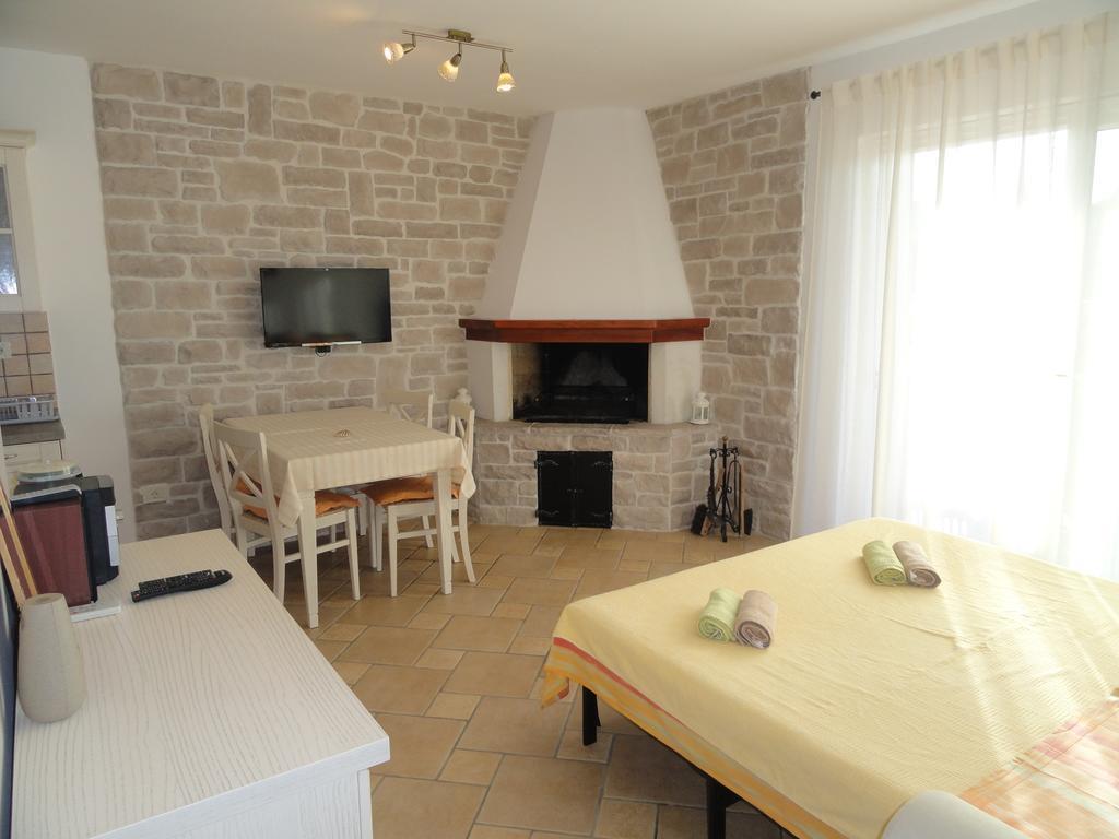 פומר Apartment Lorenzo מראה חיצוני תמונה
